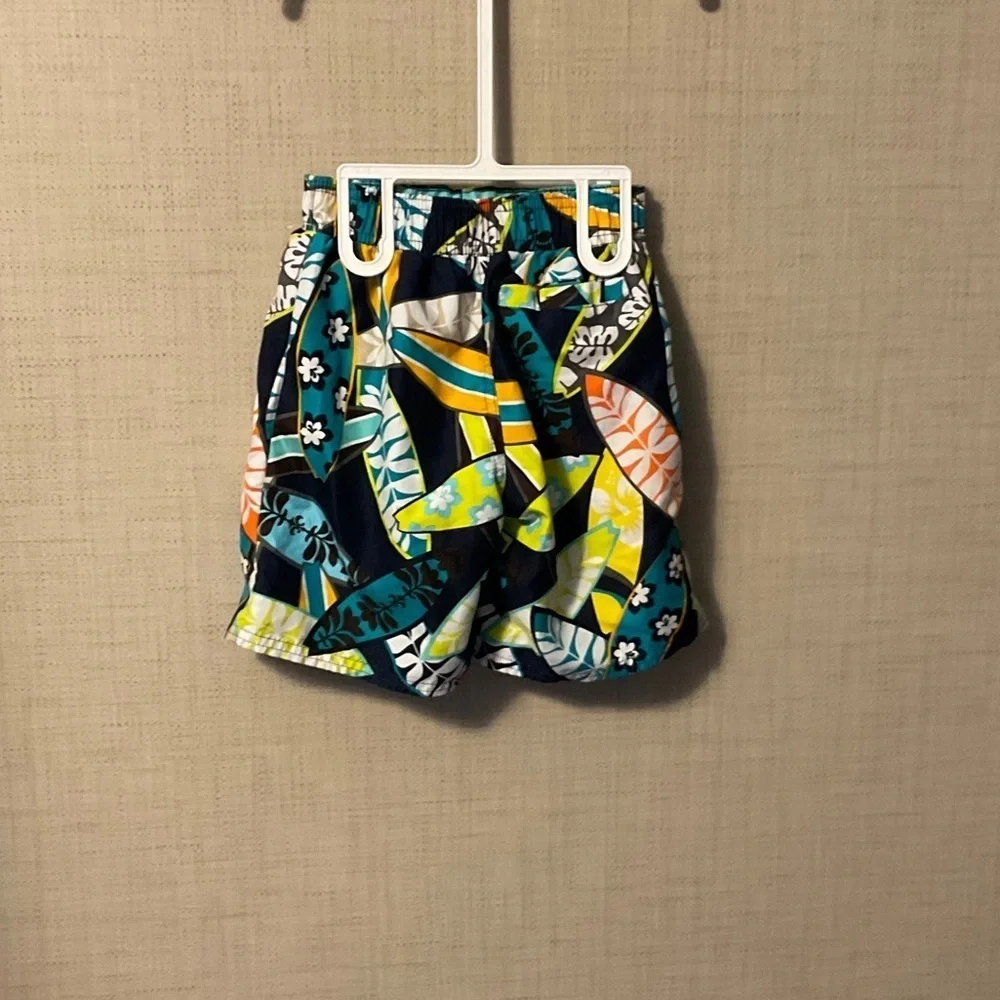 Carter's Multicolor Patterned Kids Shorts